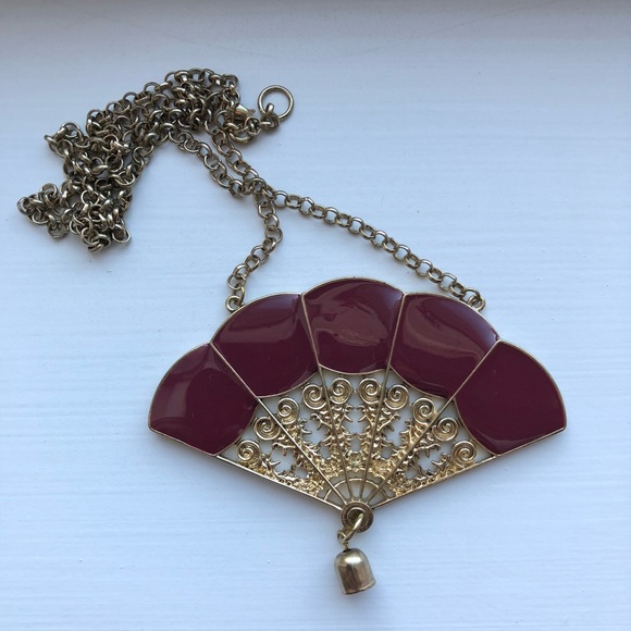 Vintage wine & gold peacock pendant necklace - Picture 8 of 8